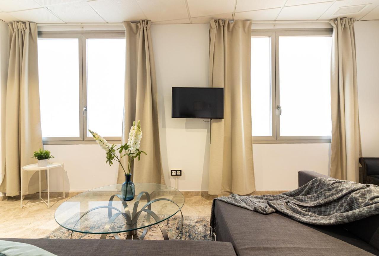 Saenz Suites Gallery By Bossh! Apartments 马拉加 外观 照片
