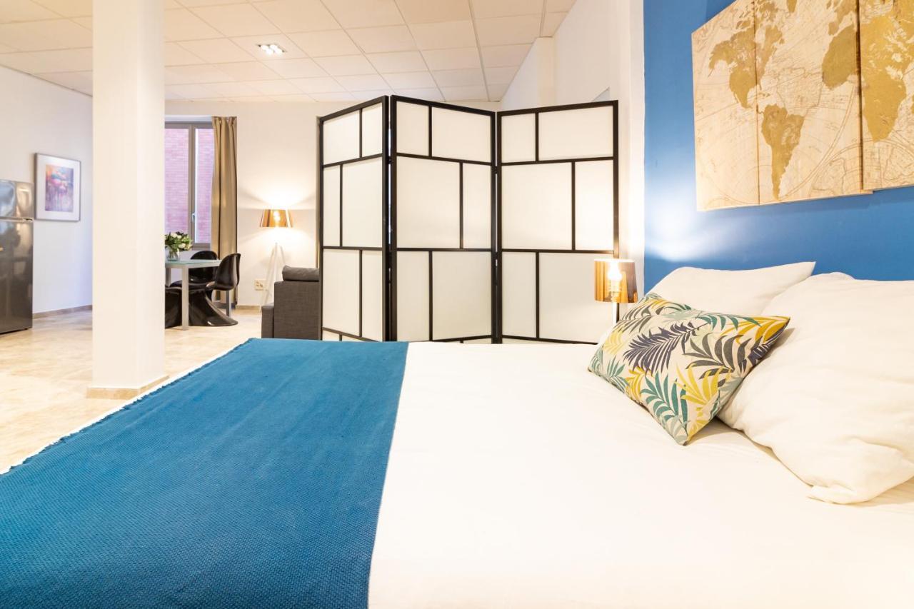 Saenz Suites Gallery By Bossh! Apartments 马拉加 外观 照片