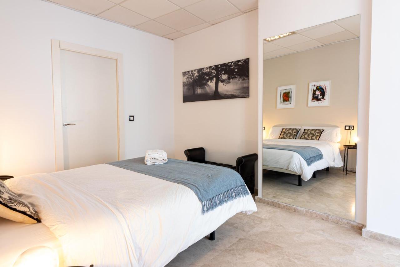 Saenz Suites Gallery By Bossh! Apartments 马拉加 外观 照片