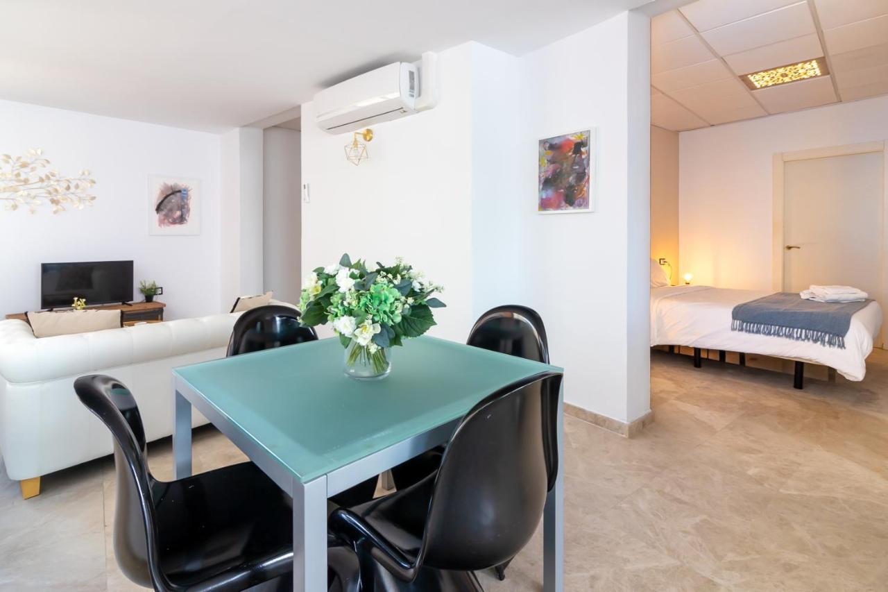 Saenz Suites Gallery By Bossh! Apartments 马拉加 外观 照片